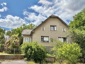 Priestranný rodinný dom v Rudne s veľkým potenciálom — foto 1