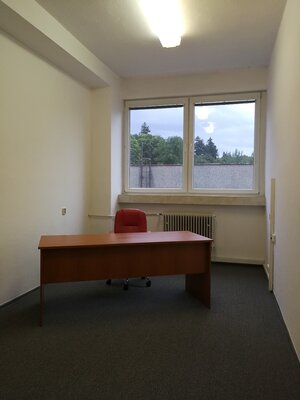 Prenájom : Kancelárie od 12 m2 — foto 3