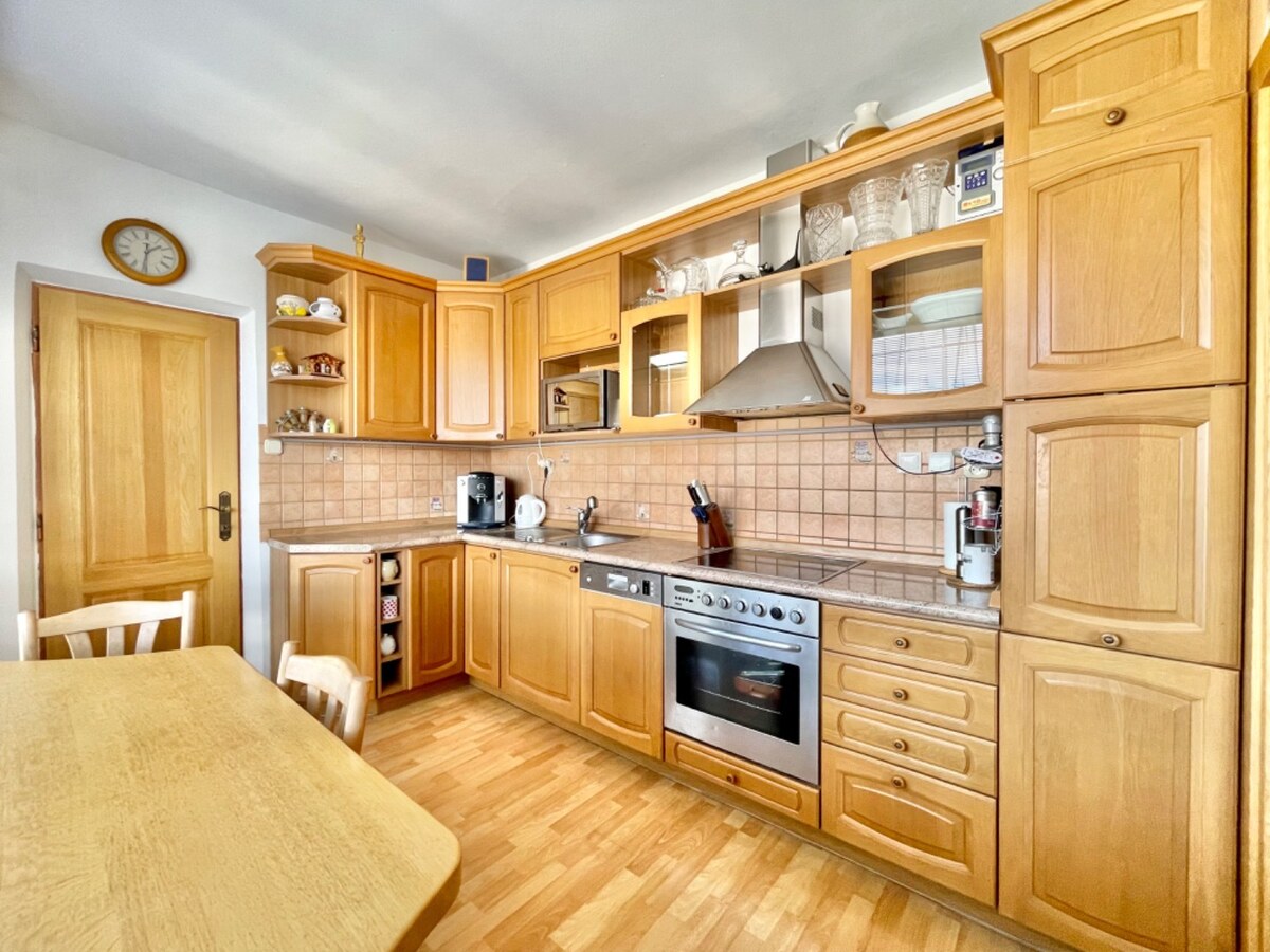 Útulný 3-izbový byt s balkónom v centre Žiliny na predaj — foto 3