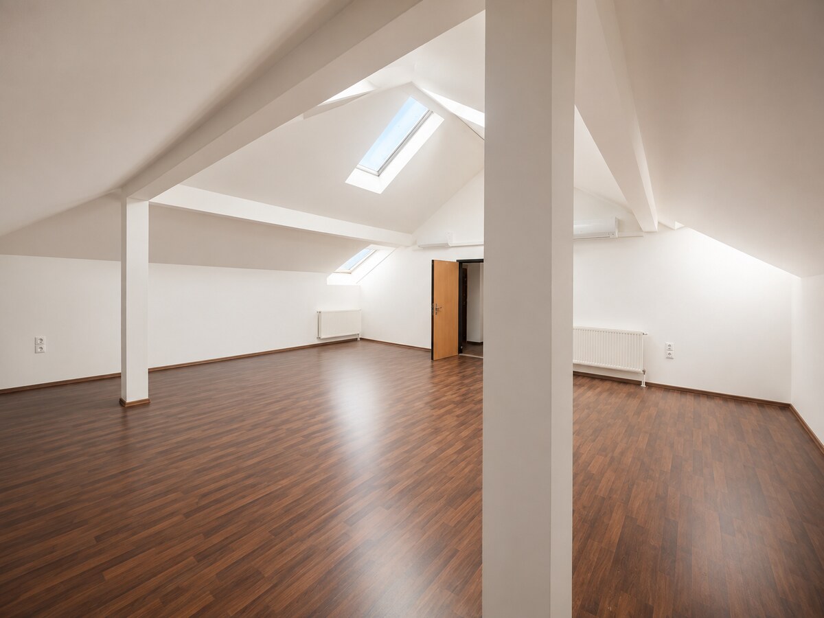 luxusná kancelária, alebo ateliér s výmerou 50 m2 v centre mesta Čadca — foto 3