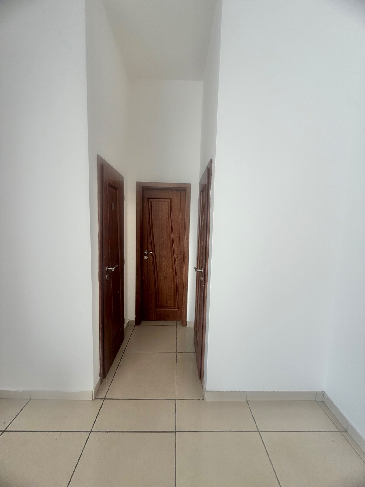 Prenájom lukratívnych obchodných, kancelárskych priestorov v Čadci — foto 14