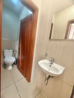 Prenájom lukratívnych obchodných, kancelárskych priestorov v Čadci — foto 15