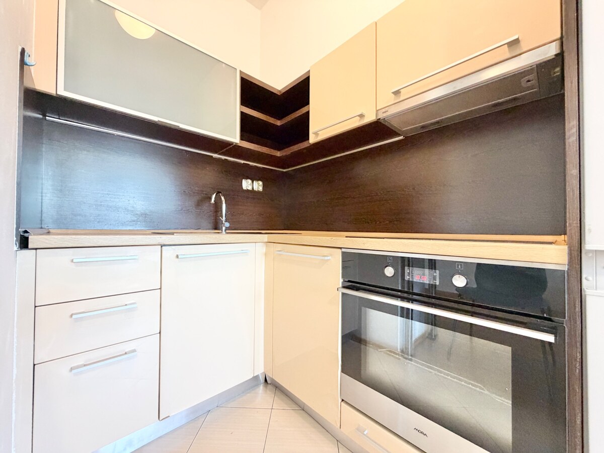 Predaj 3+KK na obchodnej v Žiline s vnútorným parkovacím miestom — foto 4