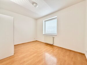 Predaj 3+KK na obchodnej v Žiline s vnútorným parkovacím miestom — foto 10