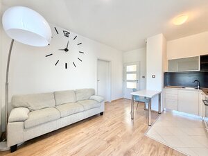 Predaj 3+KK na obchodnej v Žiline s vnútorným parkovacím miestom — foto 2