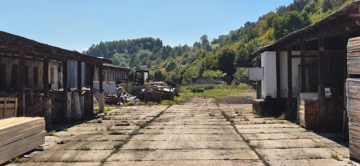 Areál družstva v obci Nesluša- jedinečná investičná príležitosť — foto 10