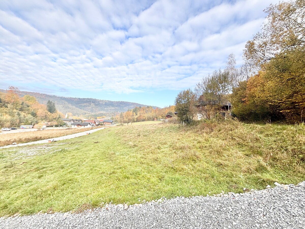 Luxusné pozemky so sieťam kúsok od centra i lyžiarskeho strediska — foto 3