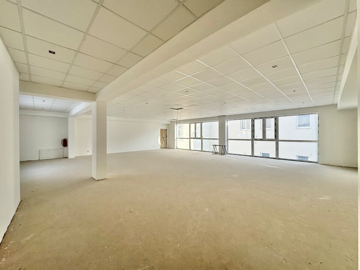Nádherný viacúčelový areál v centre Turzovky — foto 10