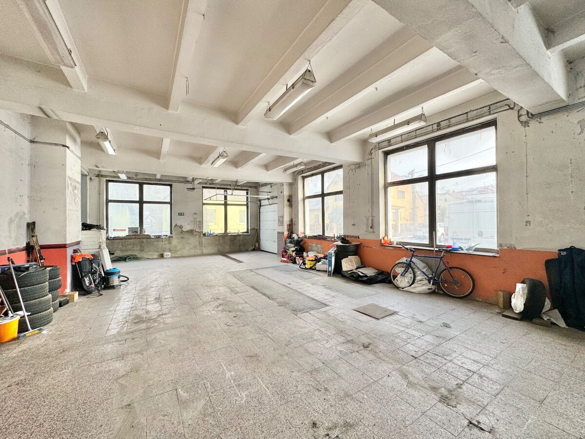 Nádherný viacúčelový areál v centre Turzovky — foto 4