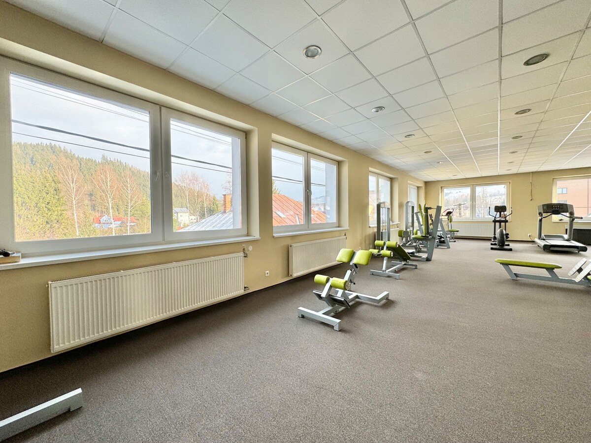 Nádherný viacúčelový areál v centre Turzovky — foto 9