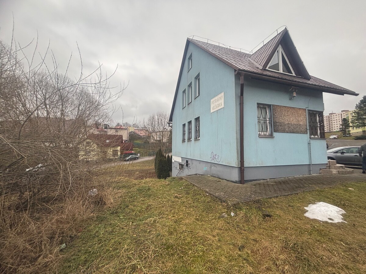Predaj budovy na podnikanie- bývalý obchodný priestor v Čadci (MO)