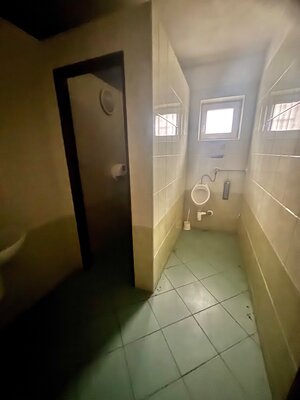 Predaj budovy na podnikanie- bývalý obchodný priestor v Čadci (MO) — foto 10