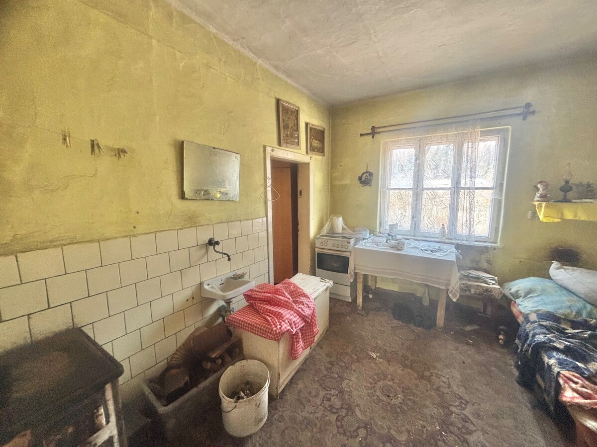 Predaj pôvodného rodinného domu vo Svrčinovci — foto 8