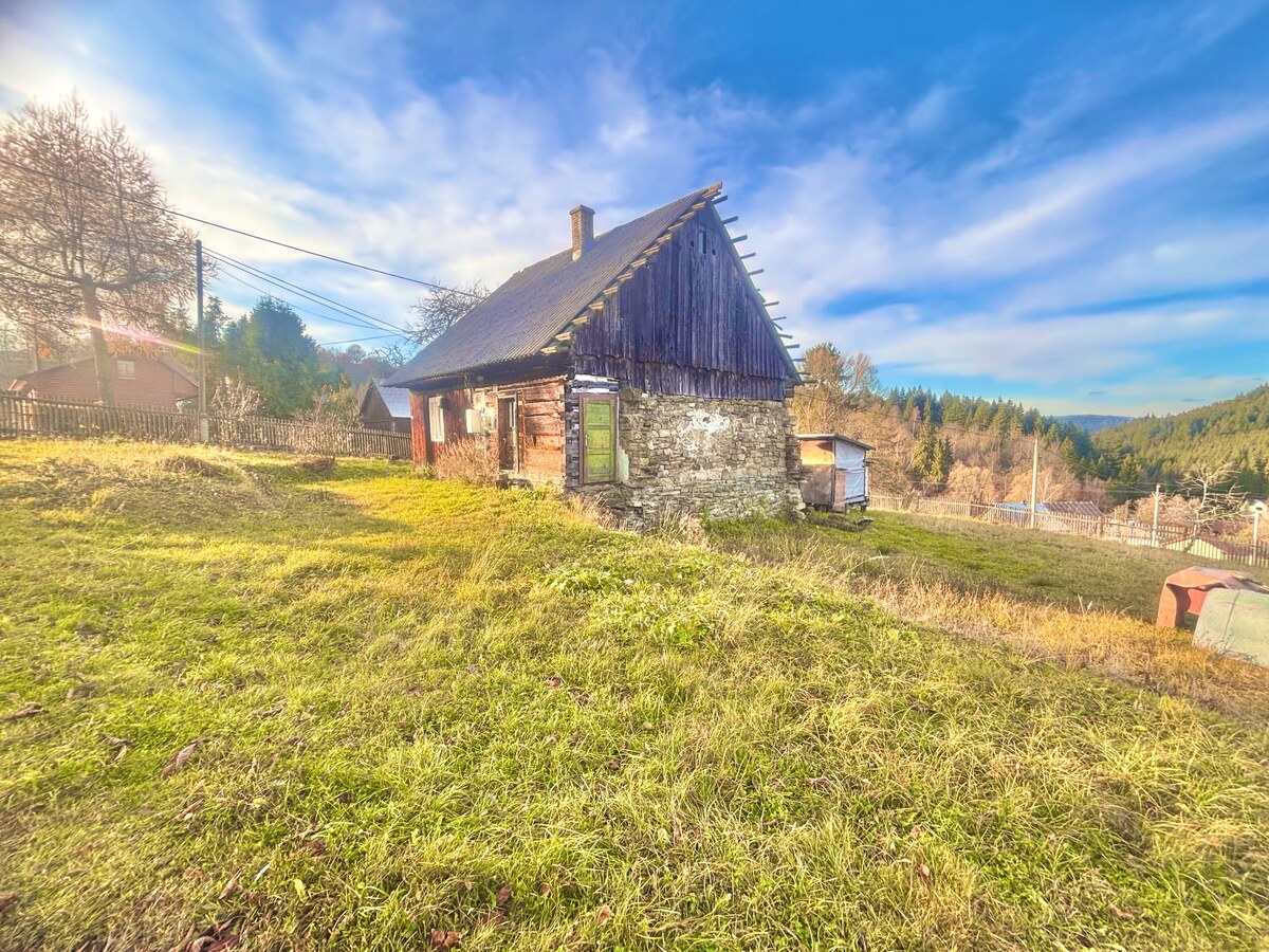 Predaj nádhernej usadlosti súboru a obrovských pozemkov v Oščadnici — foto 7