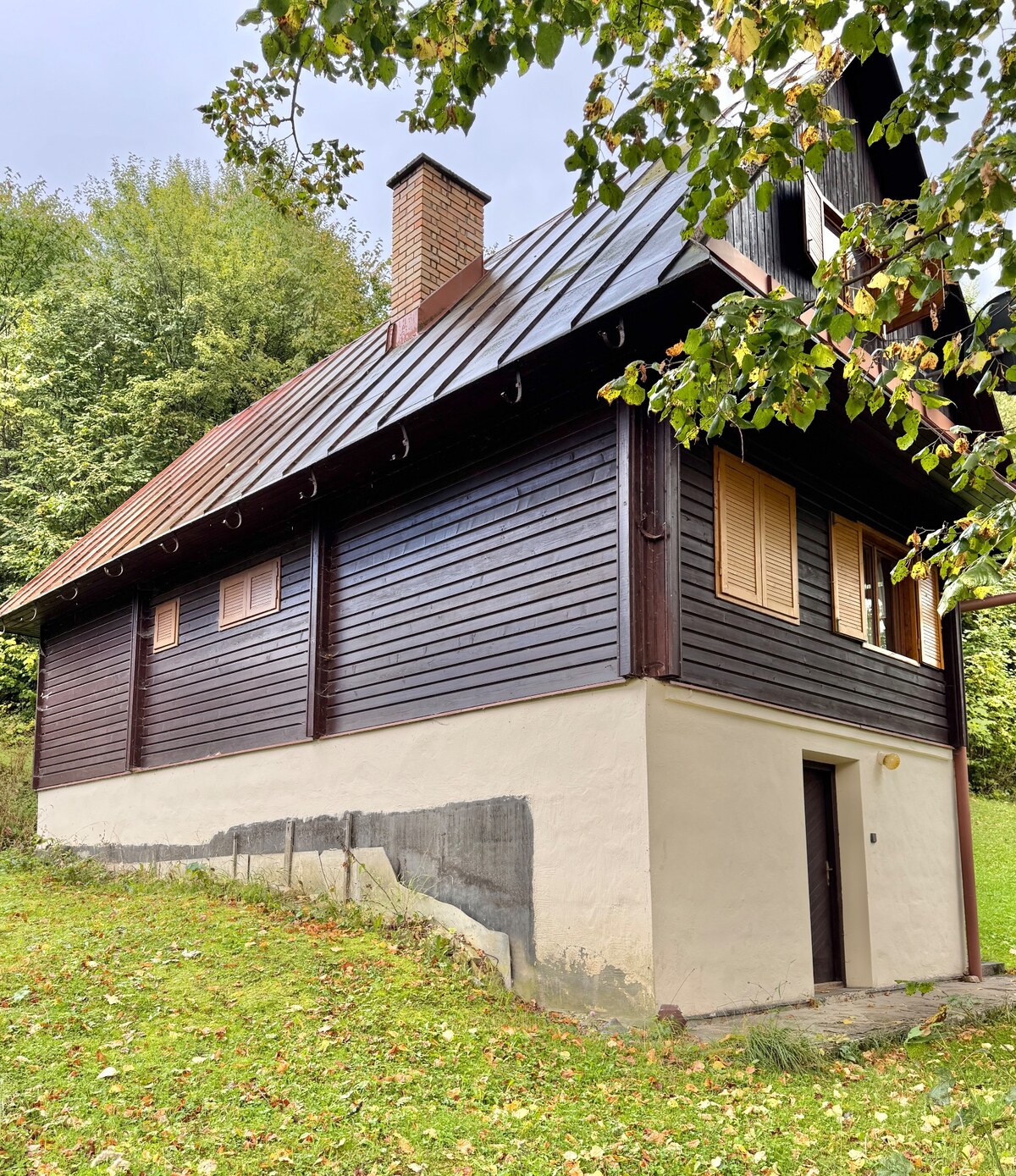 Predaj: Rekreačná chata na polosamote v Terchovej s pozemkom v OV — foto 3