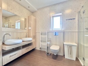 Prenájom luxusného 3 izbového bytu 70 m2 na Mariánskom námestí, Žilina — foto 7