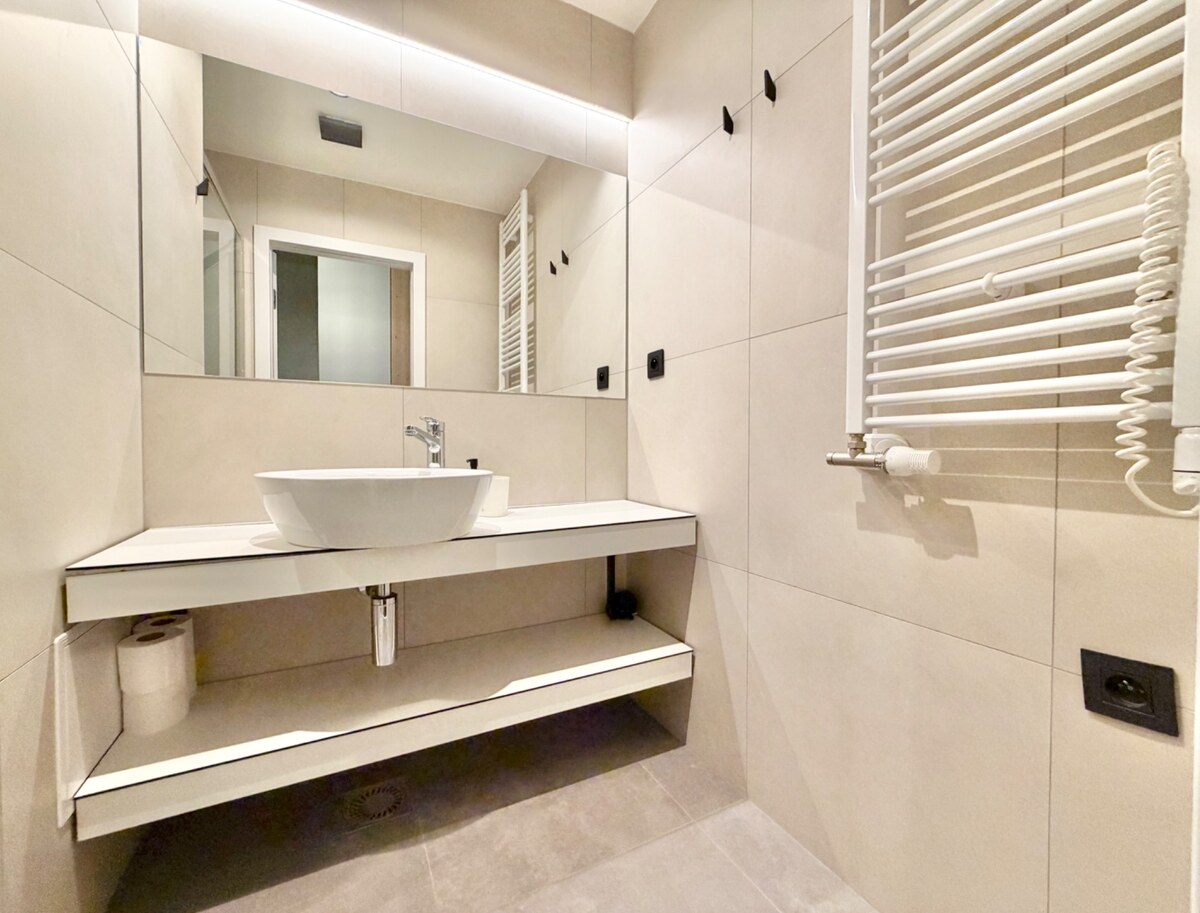 Moderný 2-izbový apartmán v rezorte Demänová Village na predaj — foto 12