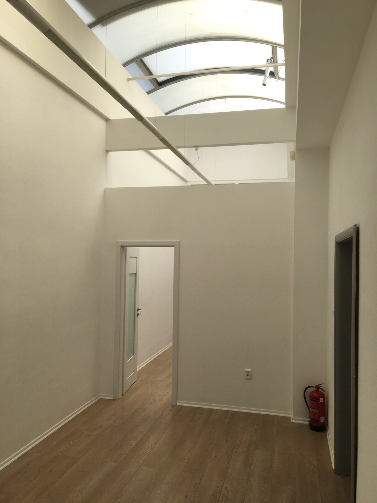 Na prenájom obchodný priestor 144 m² - Martin Sever — foto 6