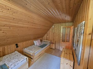 PREDAJ: CHALUPA ČIČMANY — foto 13