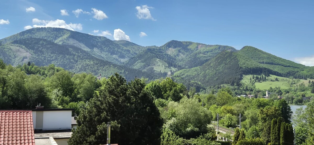 PREDAJ: Stavebný pozemok s vydaným stav. povolením, Varín Rozbehov(MO) — foto 3