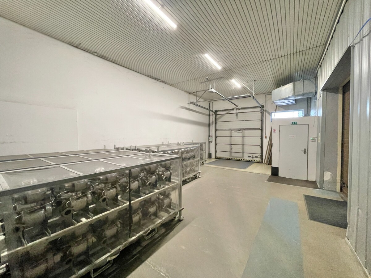 Prenájom skladového objektu 1058 m²– Žilina, Areál Závodie — foto 3