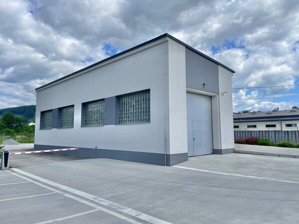 Prenájom haly 250m2 Kysucké Nové mesto