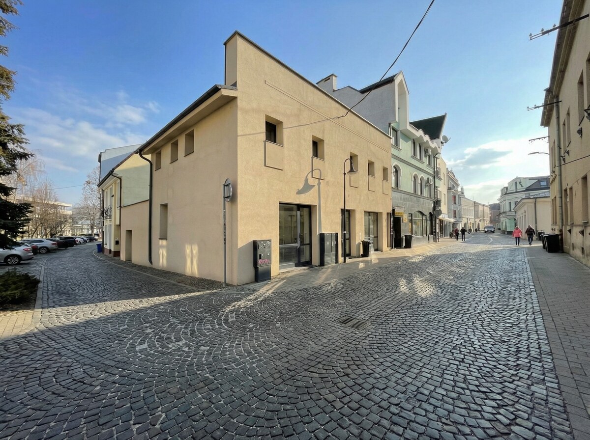Na predaj polyfunkčná/investičná budova v centre Žiliny