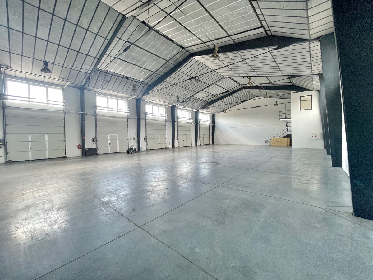 Prenájom haly 800m2 Kysucké Nové Mesto