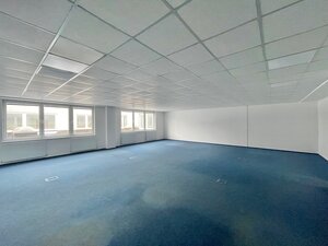 Na prenájom kancelárske priestory 127m2  v priemyselnom areáli — foto 1