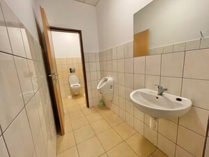 Na prenájom kancelárske priestory 127m2  v priemyselnom areáli — foto 3