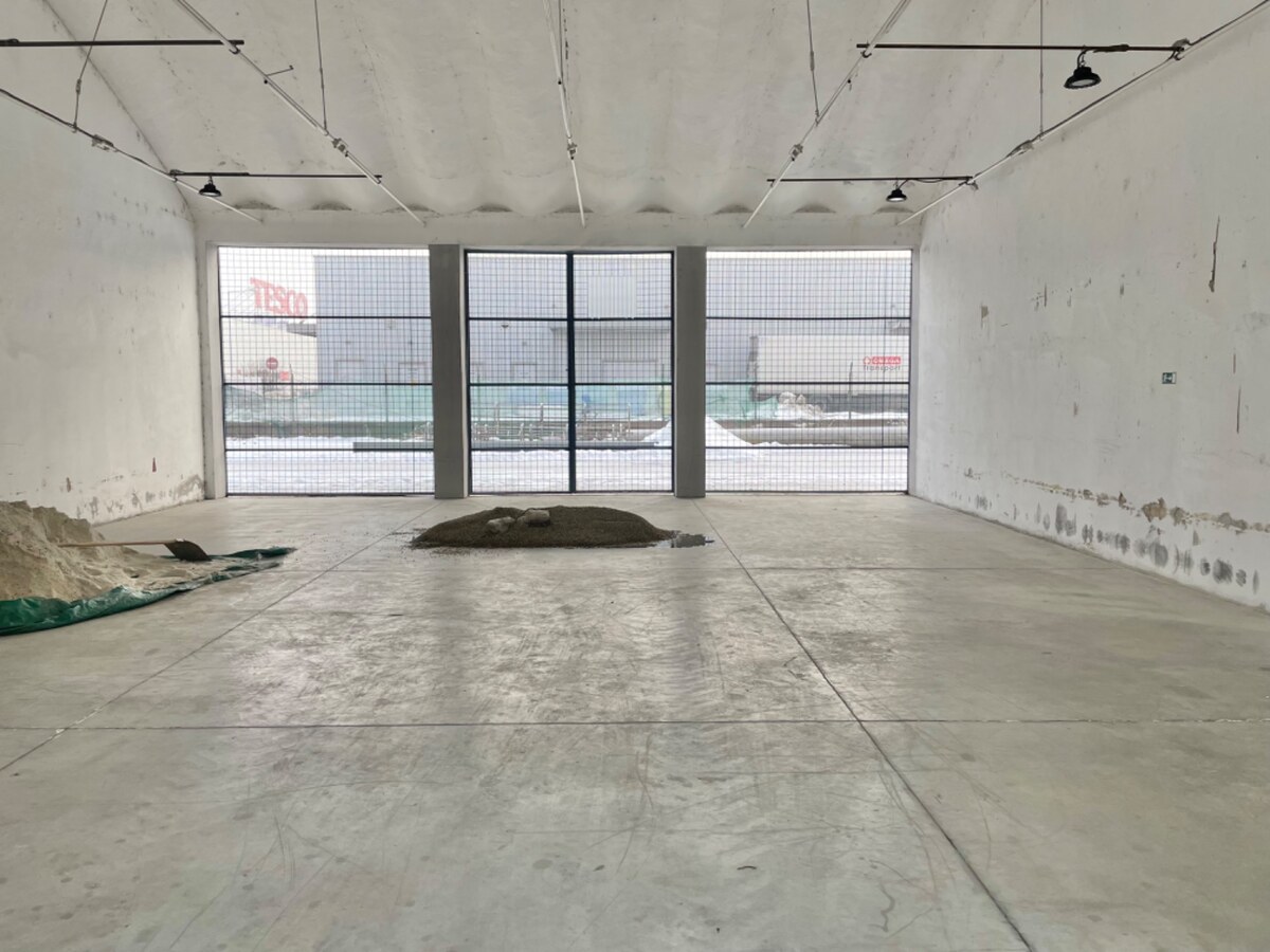 Na prenájom skladový priestor 165m2