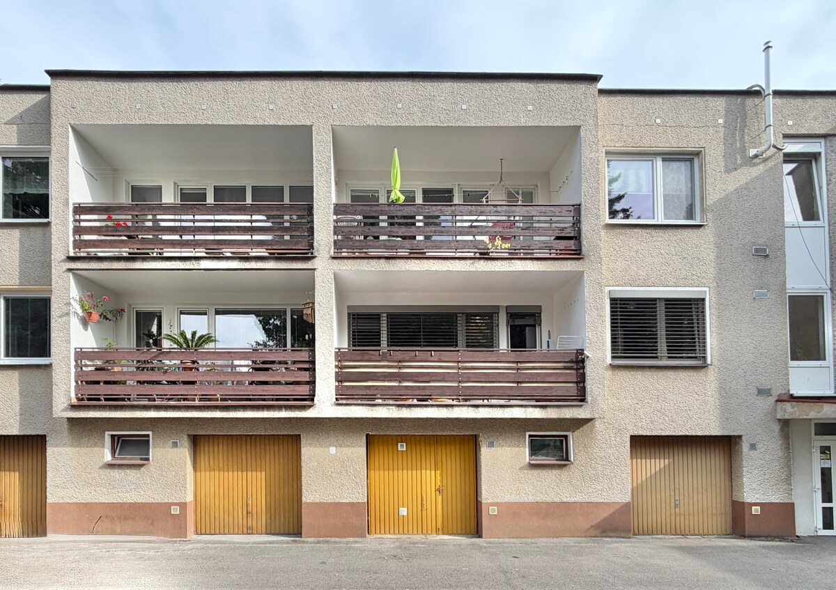 Priestranný 4-izbový byt s garážou a záhradou v Martine — foto 19