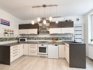 Priestranný 4-izbový byt s garážou a záhradou v Martine — foto 2