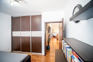 Priestranný 3-izbový byt s veľkou terasou (46 m²) a garážovým státím — foto 6