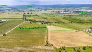 Na predaj zaujímavý pozemok v Modre s výmerou 6419 m2 — foto 3