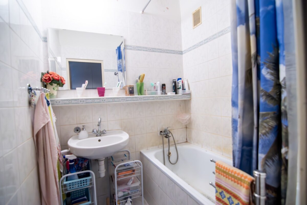 Priestranný 3-izbový byt s 11,4 m² loggiou – Lipského, Dúbravka — foto 15