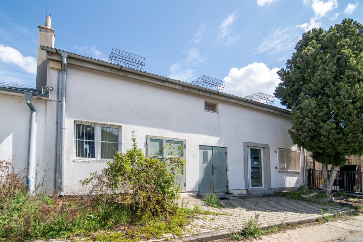 Skladovo-administratívny priestor s výbornou logistikou – — foto 2