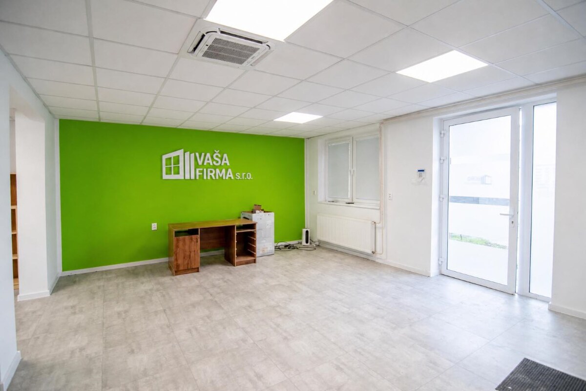 Skladovo-administratívny priestor s výbornou logistikou – — foto 5