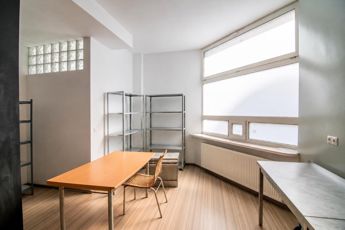 Multifunkčný 100m2 priestor s kompletným vybavením – Na hlinách, TT — foto 3