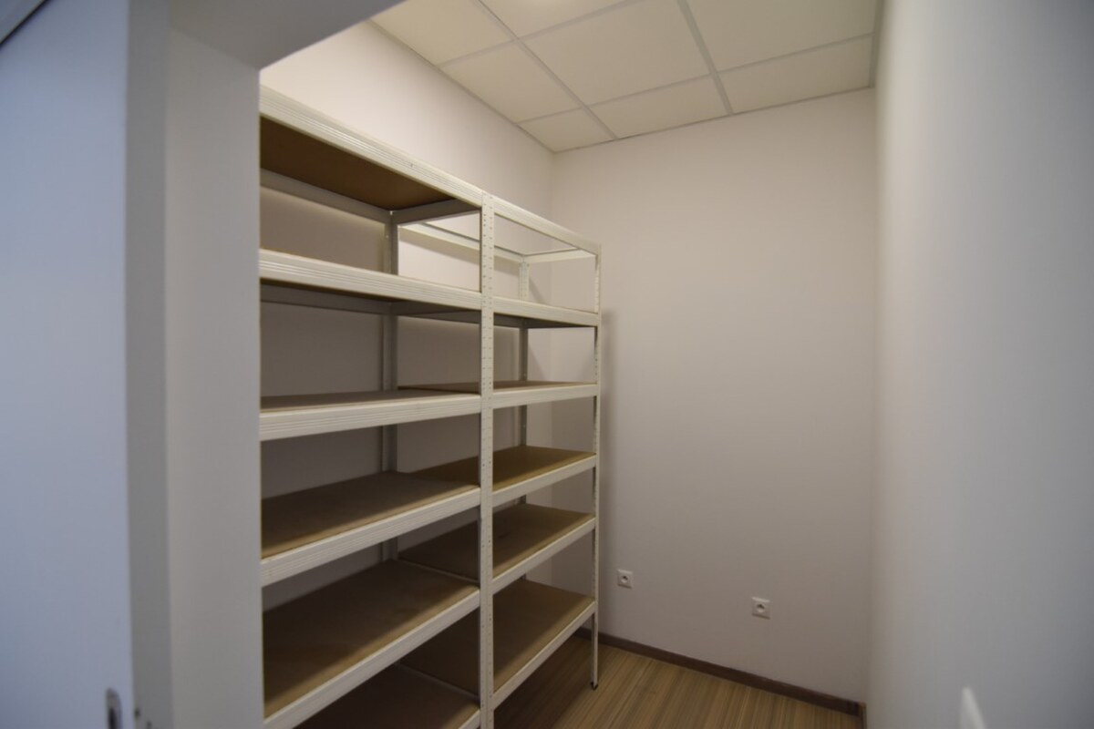Multifunkčný 100m2 priestor s kompletným vybavením – Na hlinách, TT — foto 6