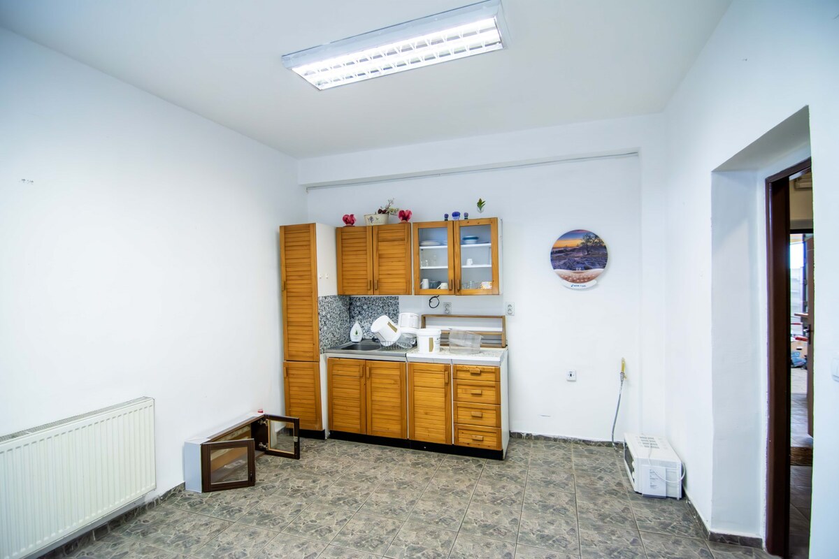 Prenájom haly / obchodno-skladových priestorov – Šenkvice, Nádražná ul — foto 13