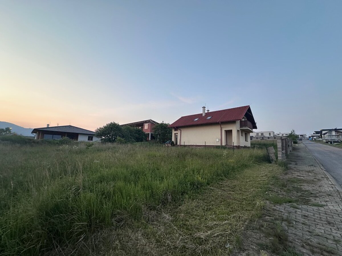 VEĽKÁ LOMNICA – STAV. POZEMKY S INVESTIČNÝM POTENCIÁLOM, VYSOKÉ TATRY. — foto 3
