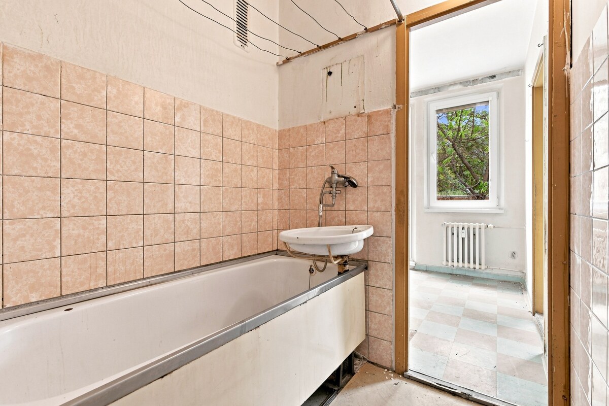 Real - H,s.r.o. ponúka na predaj útulný 2 izbový byt  Bratislava IV — foto 11