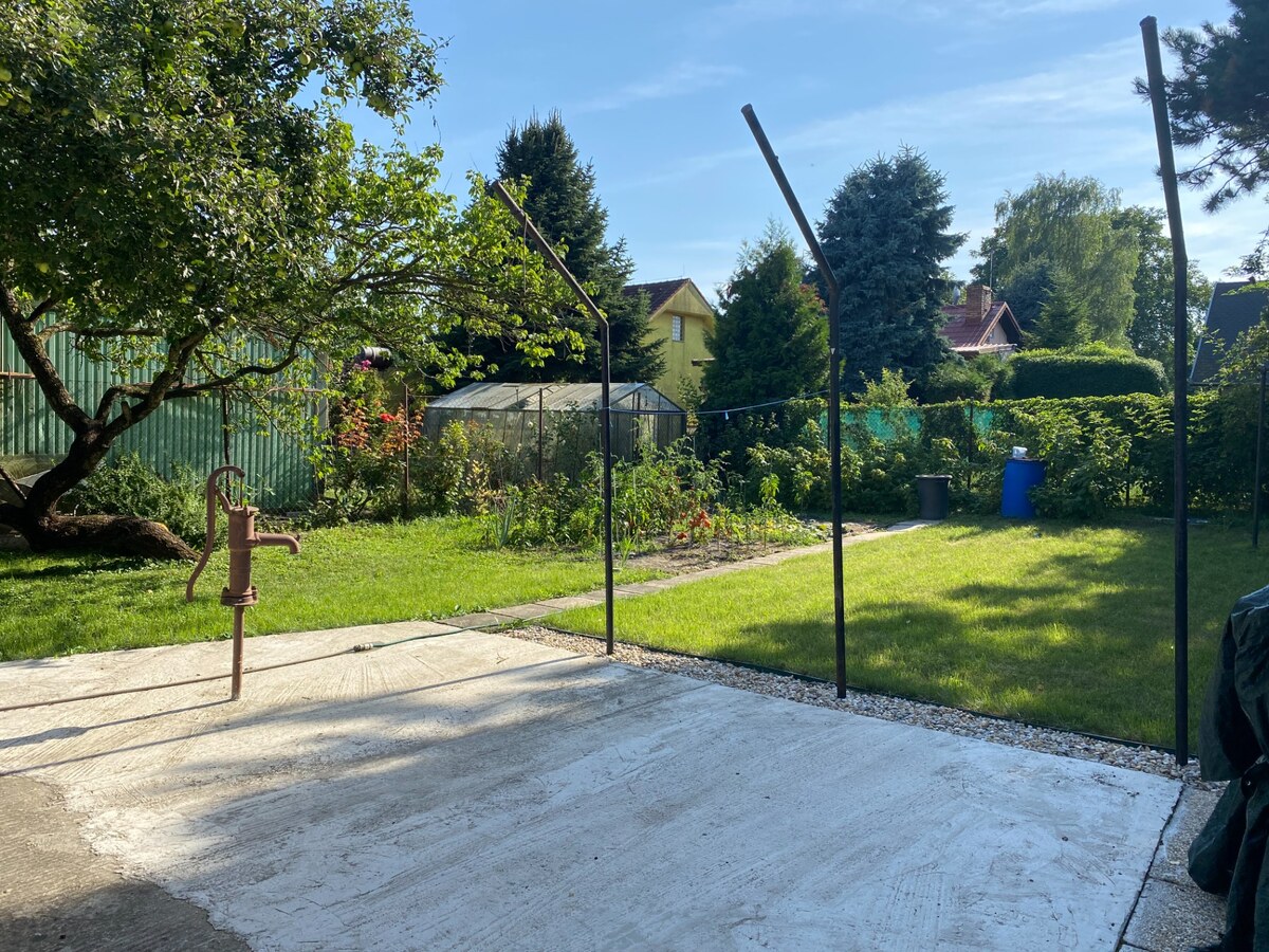 Na predaj: Murovaná záhradná chatka v rekreačnej oblasti Hamuliakovo — foto 7