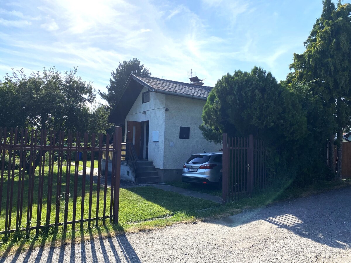 Na predaj: Murovaná záhradná chatka v rekreačnej oblasti Hamuliakovo — foto 9