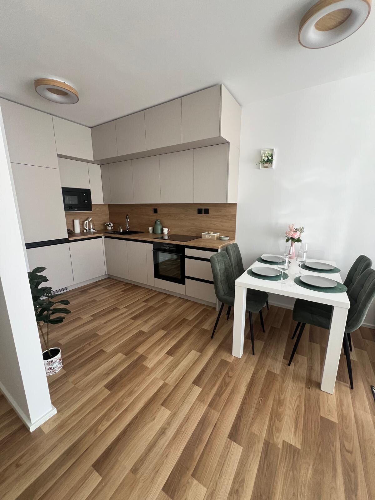 Štýlové bývanie v srdci Ružinova  2i byt v projekte Nikola House — foto 2