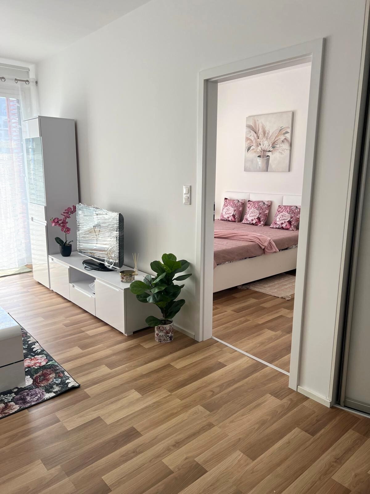 Štýlové bývanie v srdci Ružinova  2i byt v projekte Nikola House — foto 4