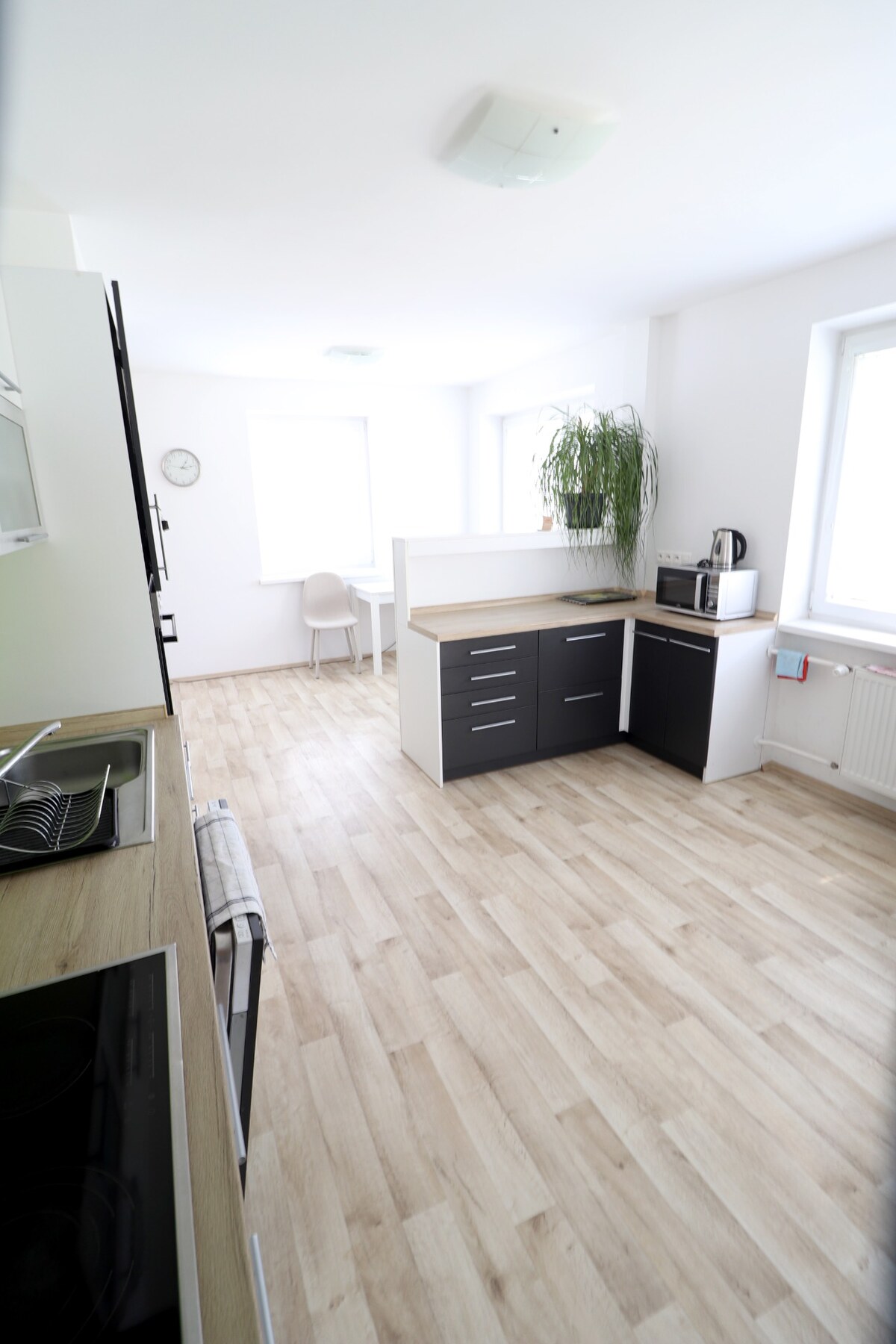 PREDAJ: 5+2 izbový rodinný dom, Dolný Lopašov — foto 4