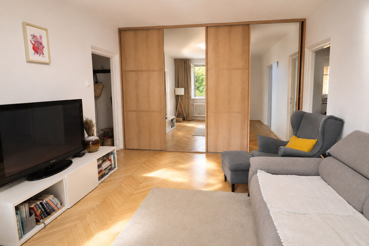 DOHODA NA CENE MOŽNÁ! Prerobený 3 izbový moderný byt Piešťany — foto 2