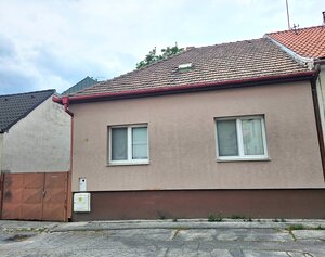 NOVÁ CENA! Rodinný dom pri centre Piešťan — foto 10
